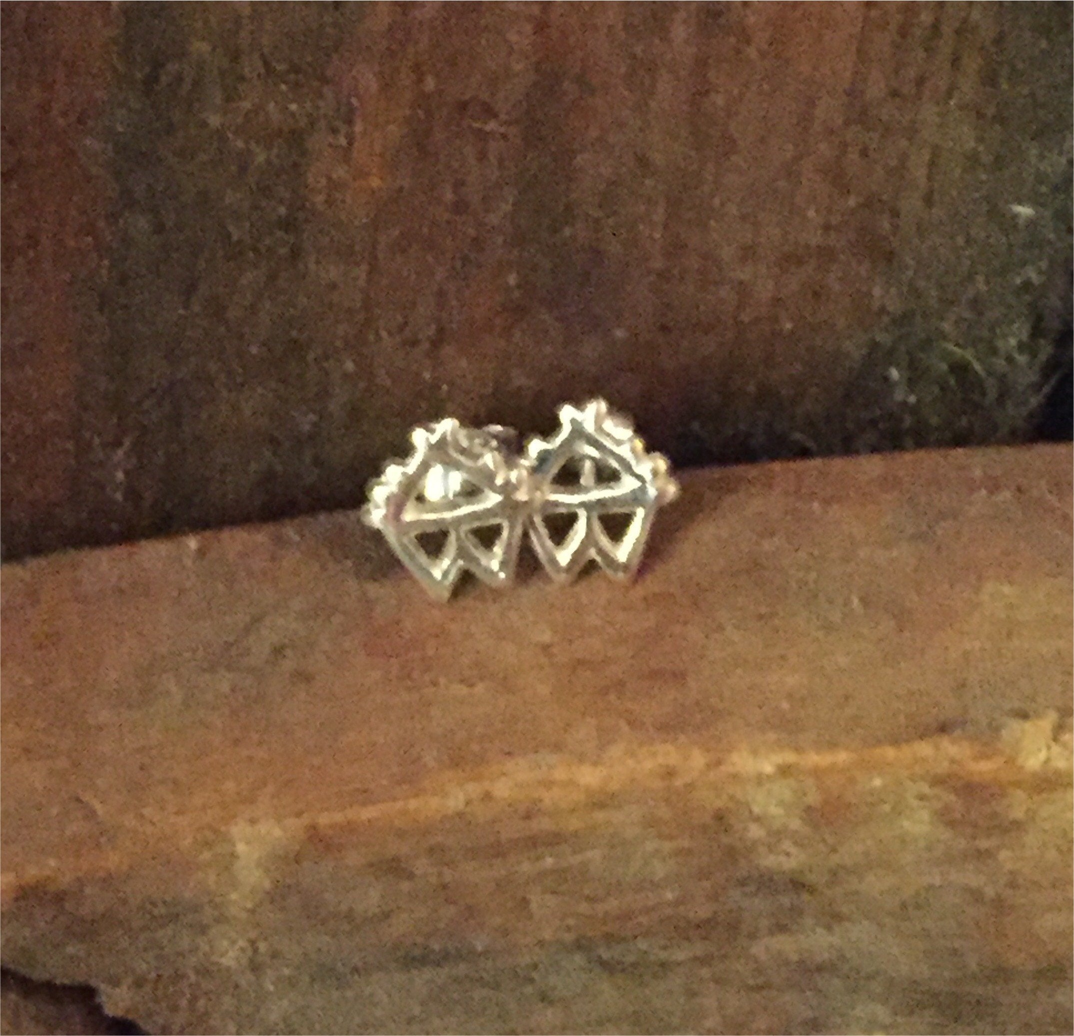 Örhänge i silver Sahrakka stift