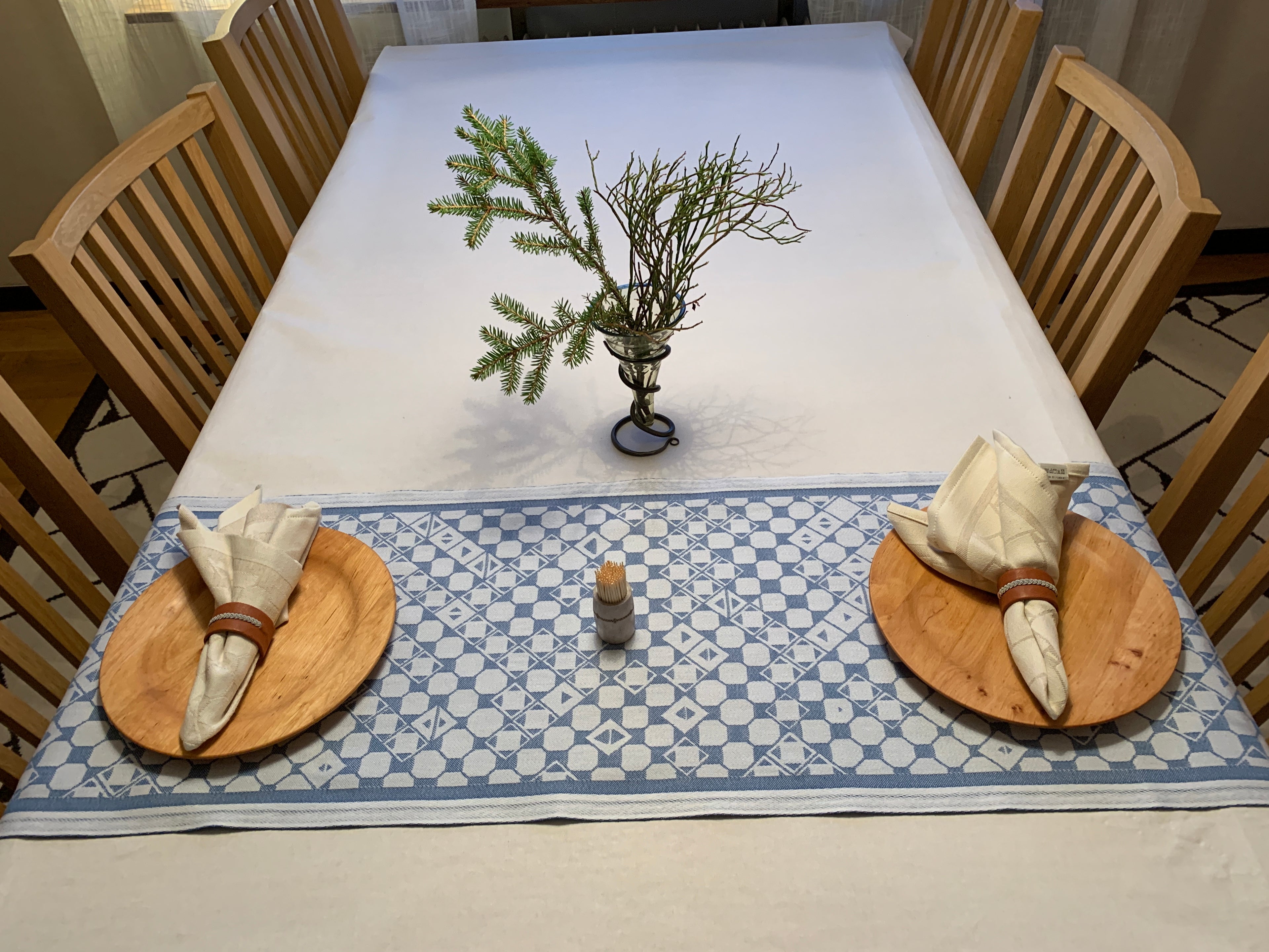 Löpare med unikt sydsamiskt mönster Risfjell Sameslöjd 120x38 cm