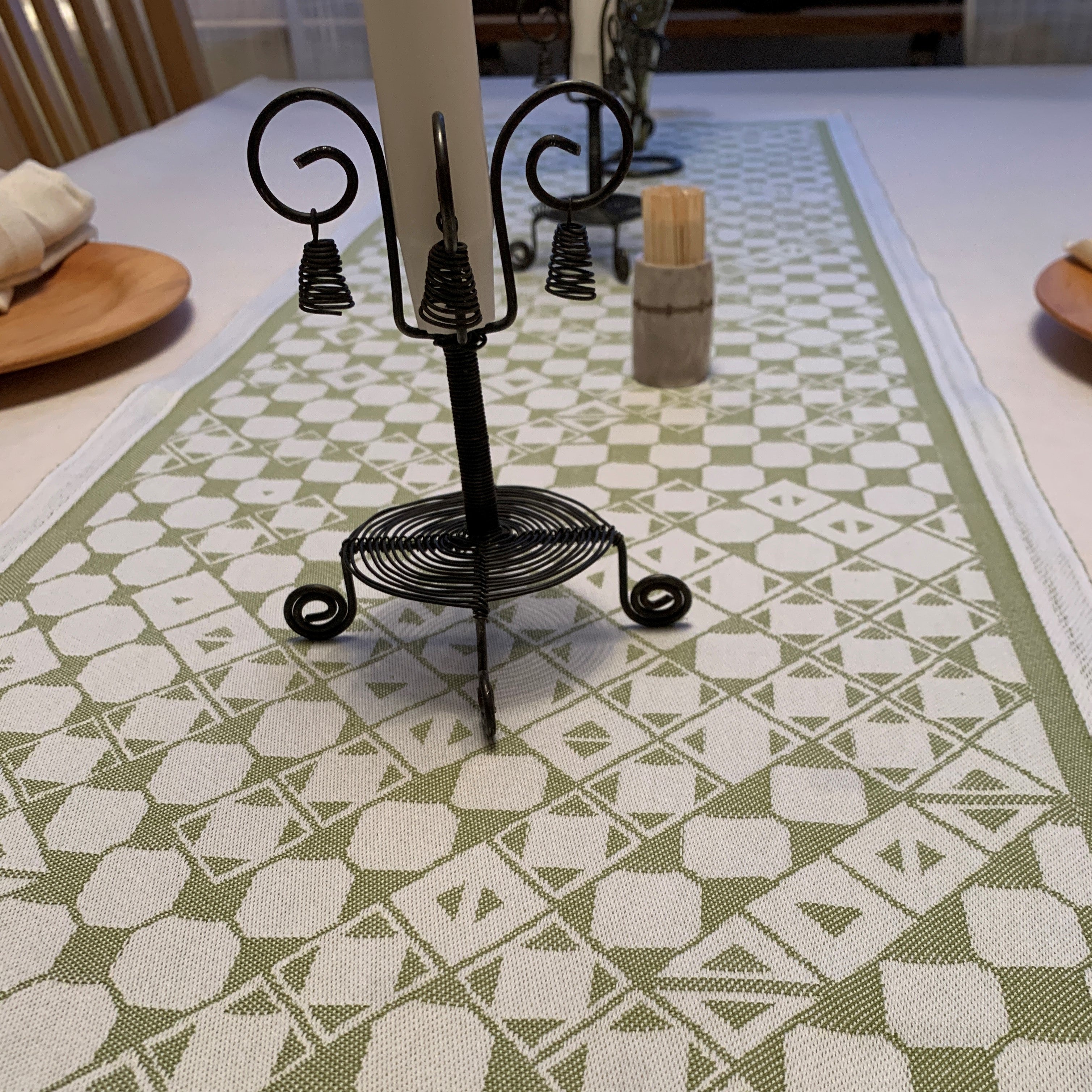 Löpare med unikt sydsamiskt mönster Risfjell Sameslöjd 120x38 cm