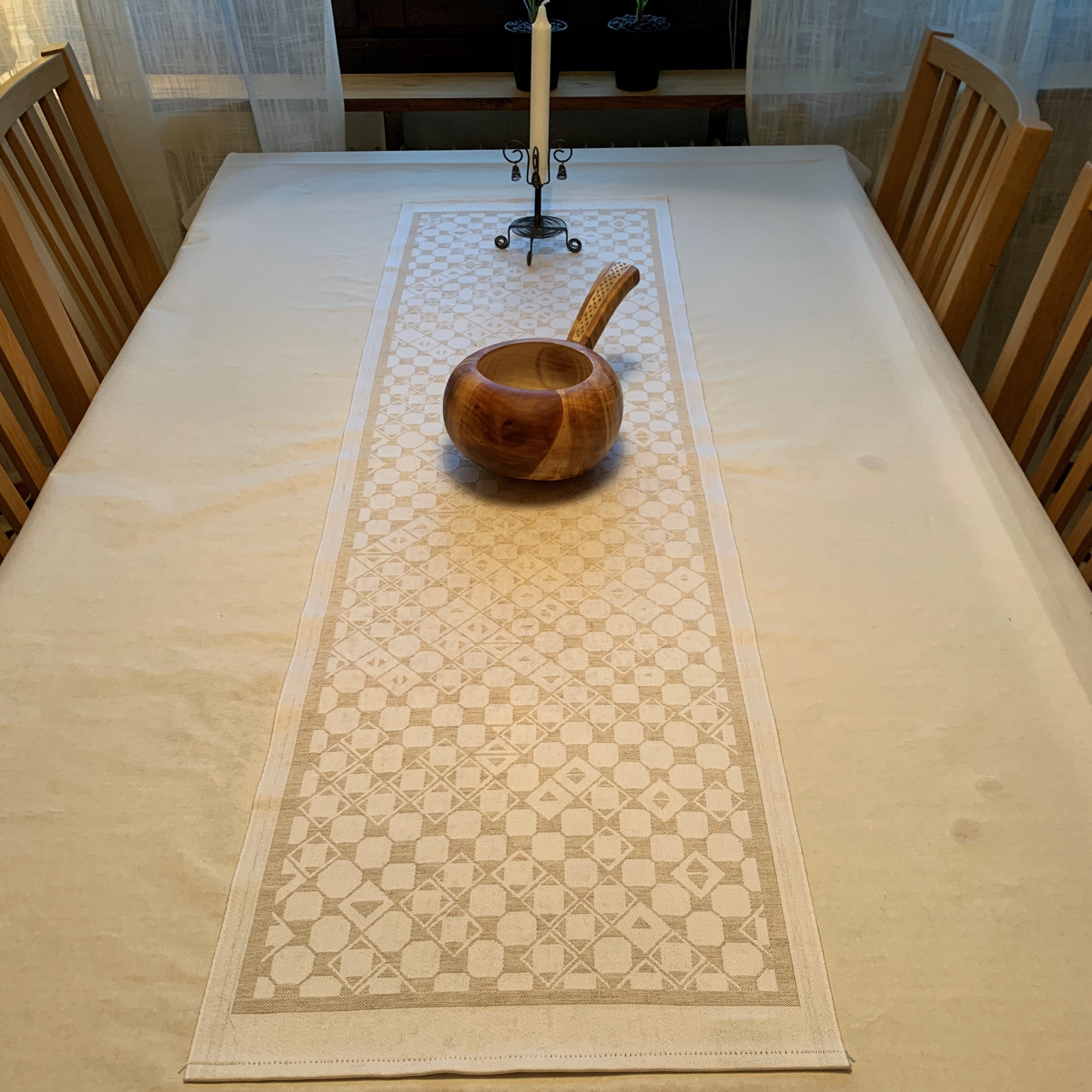 Löpare med unikt sydsamiskt mönster Risfjell Sameslöjd 120x38 cm