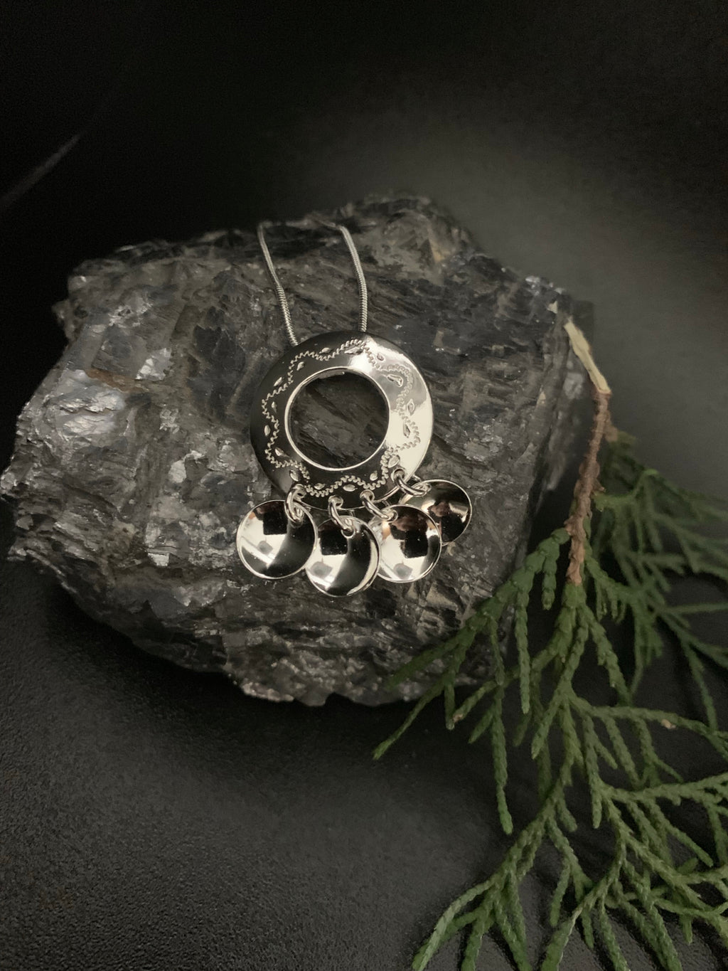 Halsband i samisk tradition