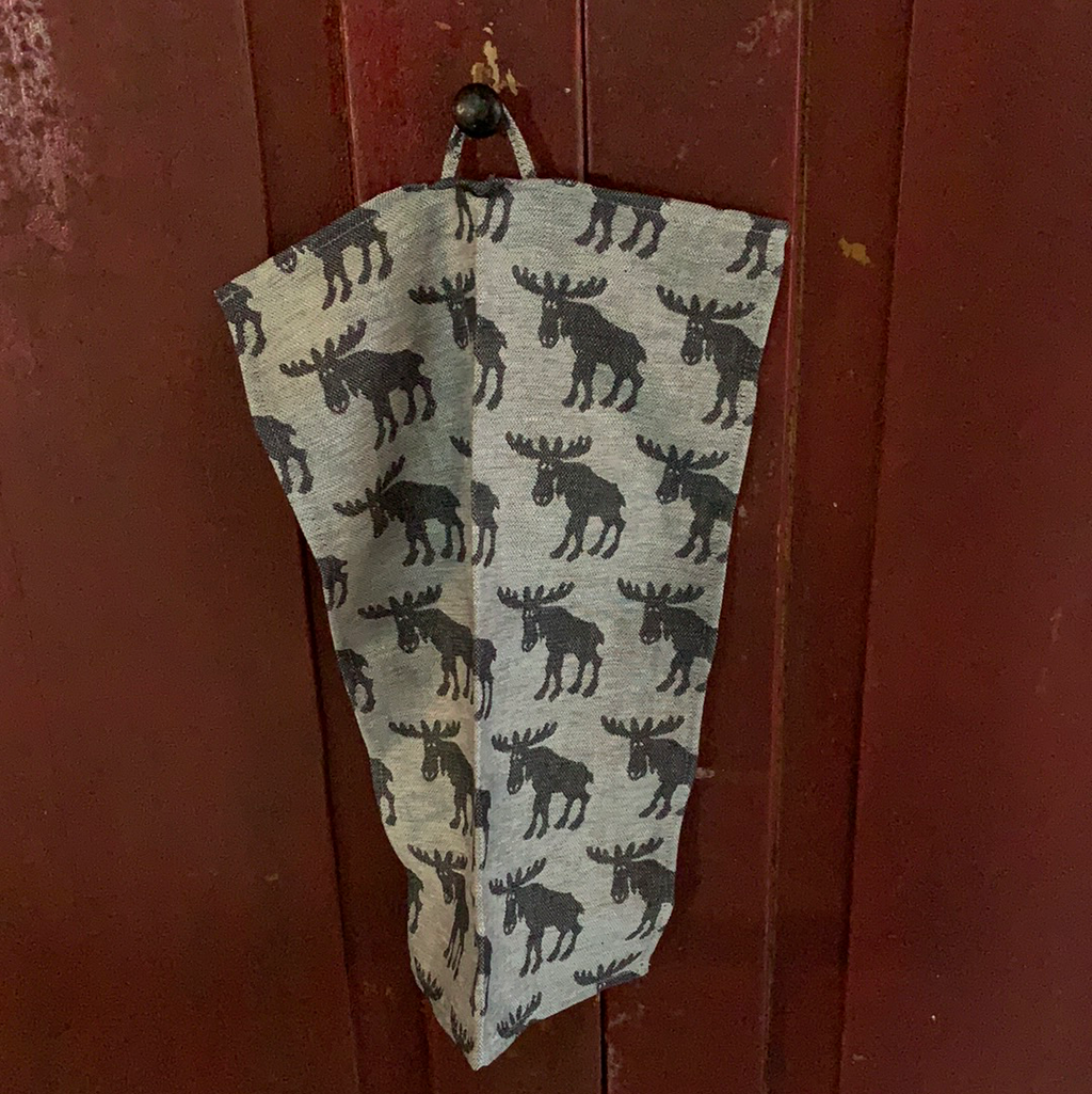 Liten handduk med älgmotiv.
